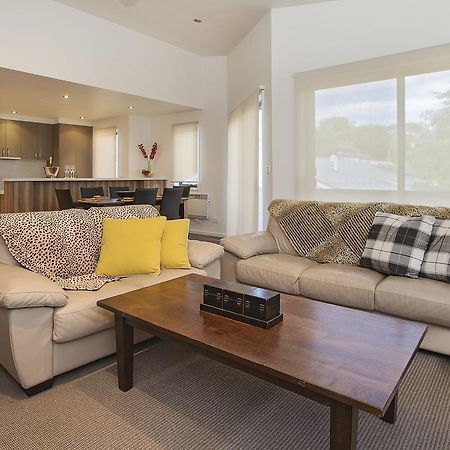 Northview 2 - Modern 2Br Townhouse L Lake View L Central Location L Spa Bath L Wifi Jindabyne Exterior photo