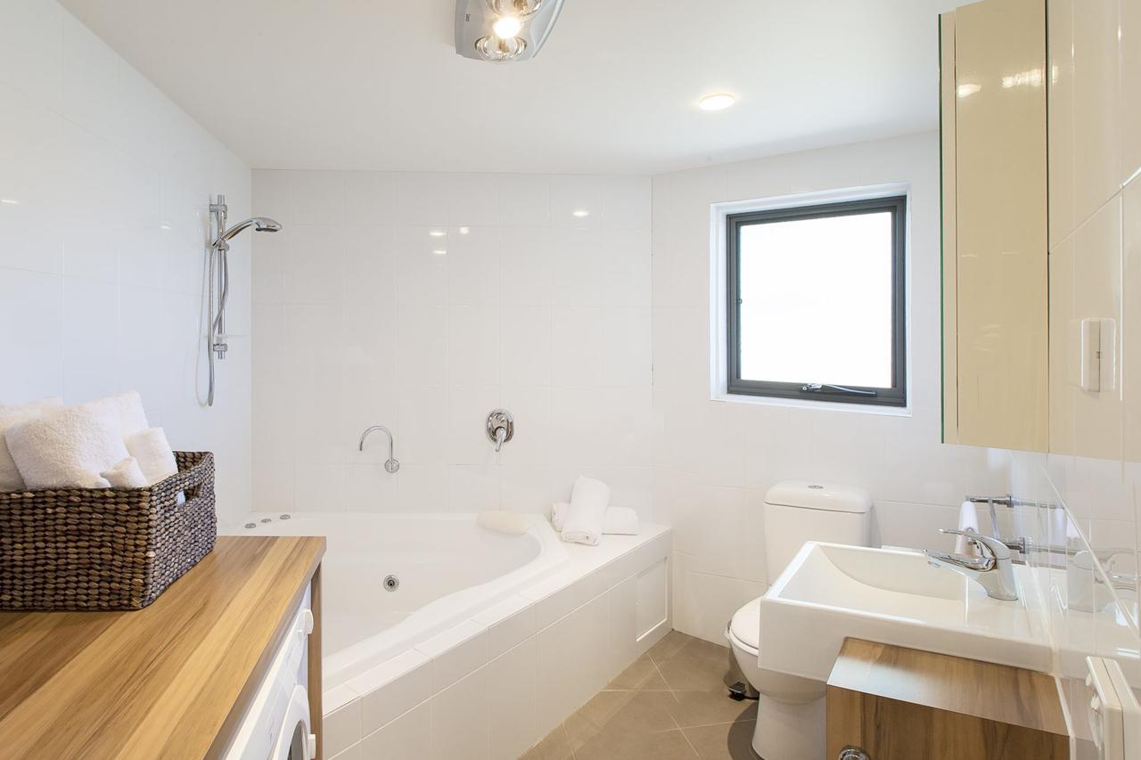 Northview 2 - Modern 2Br Townhouse L Lake View L Central Location L Spa Bath L Wifi Jindabyne Exterior photo
